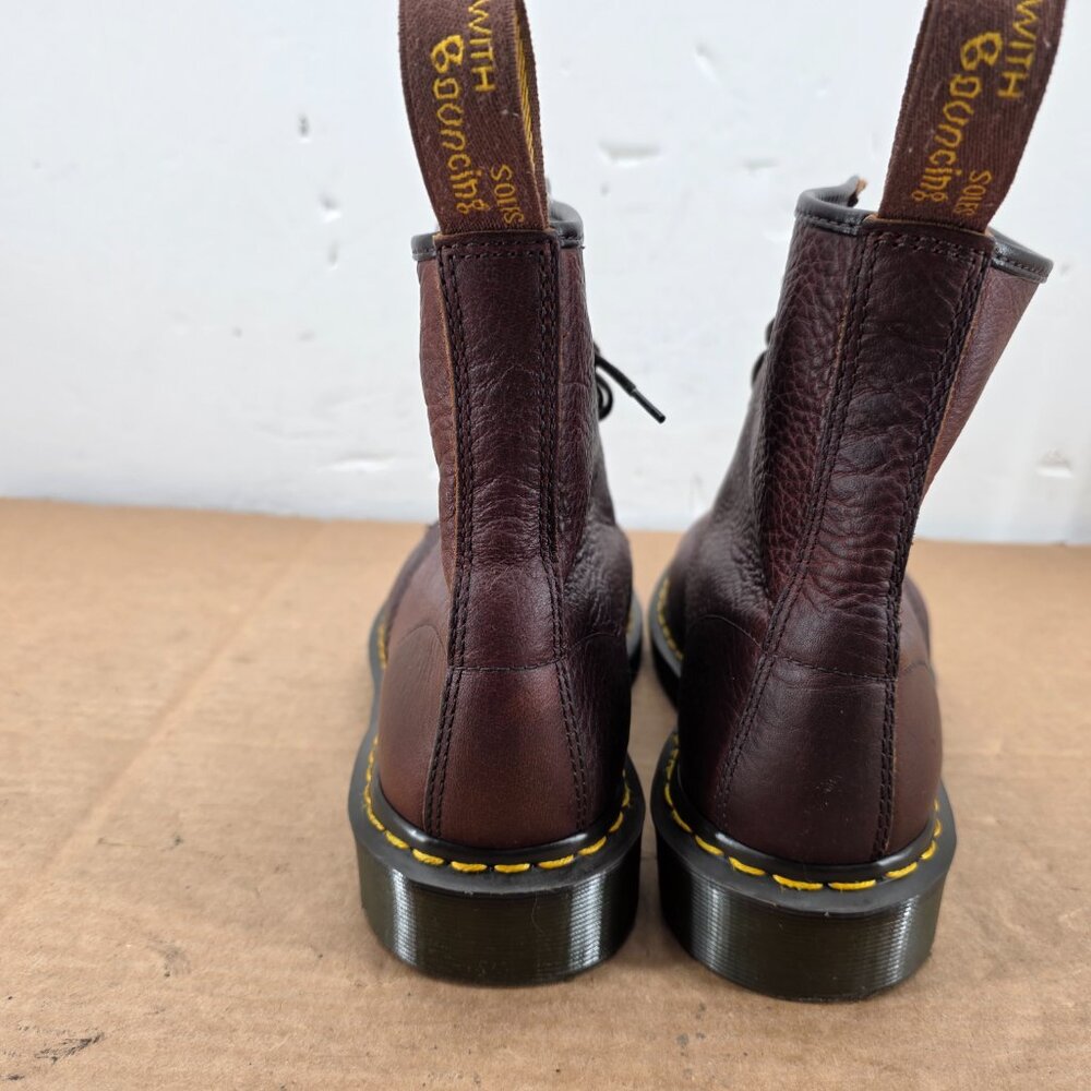 VTG Oiled Leather Dr Martens Made In England Boots  Brown Men's Sz 10  8 Eyelets - Picture 9 of 16